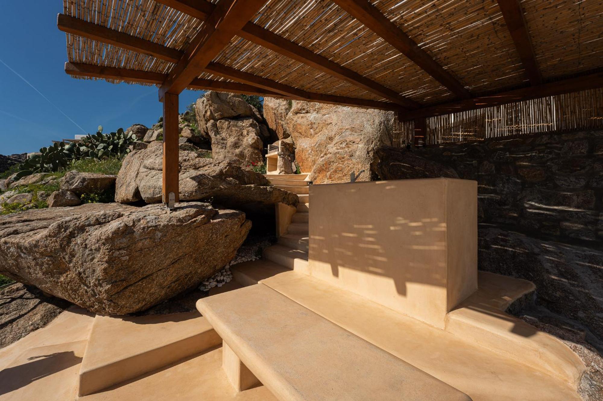 Super Rockies Villa
