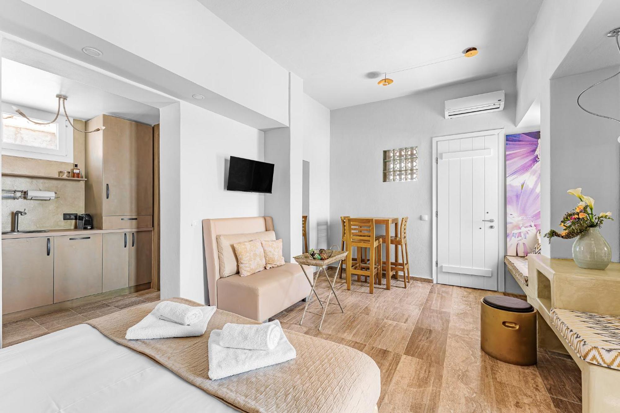 Super Rockies Villa